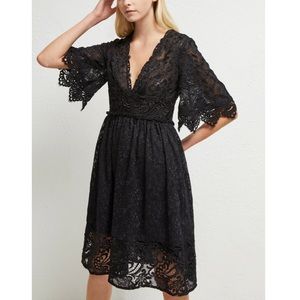 French Connection Black Lace A-Line Dress V Neck Bell Sleeve Knee Length 0 New